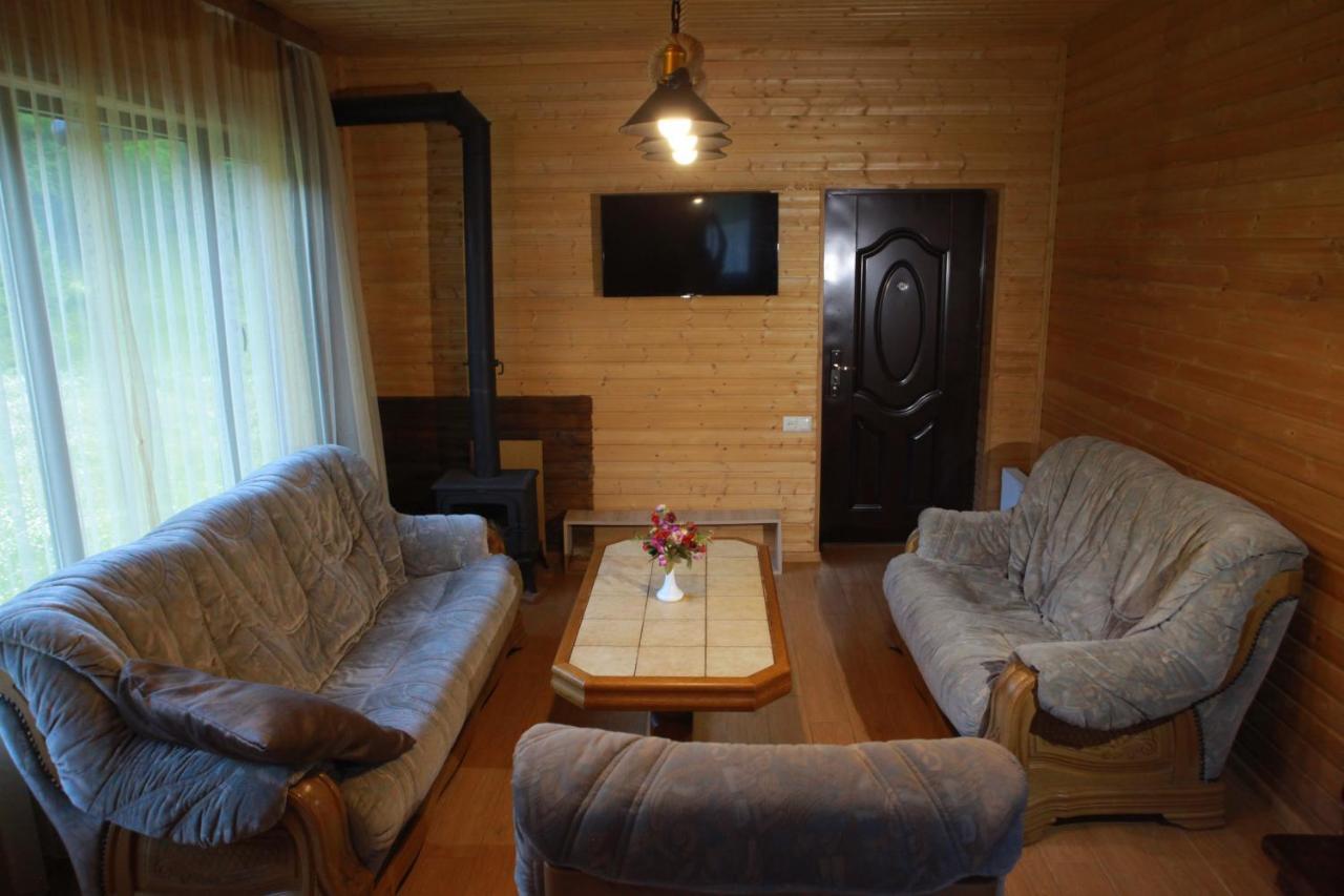 Cottage Woodside Mestia Exteriör bild